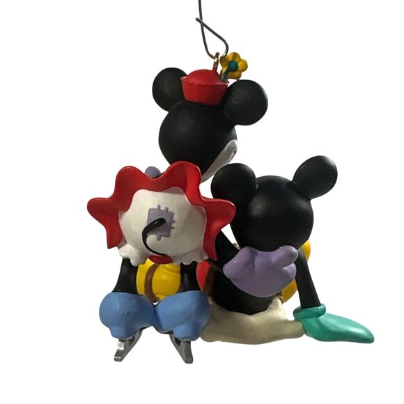 Disney Hallmark Keepsake Ornament Mickey & Minnie "New Pair Of Skates" 1997 - Picture 4 of 10